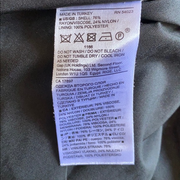 Banana Republic One strap top - Picture 4 of 4